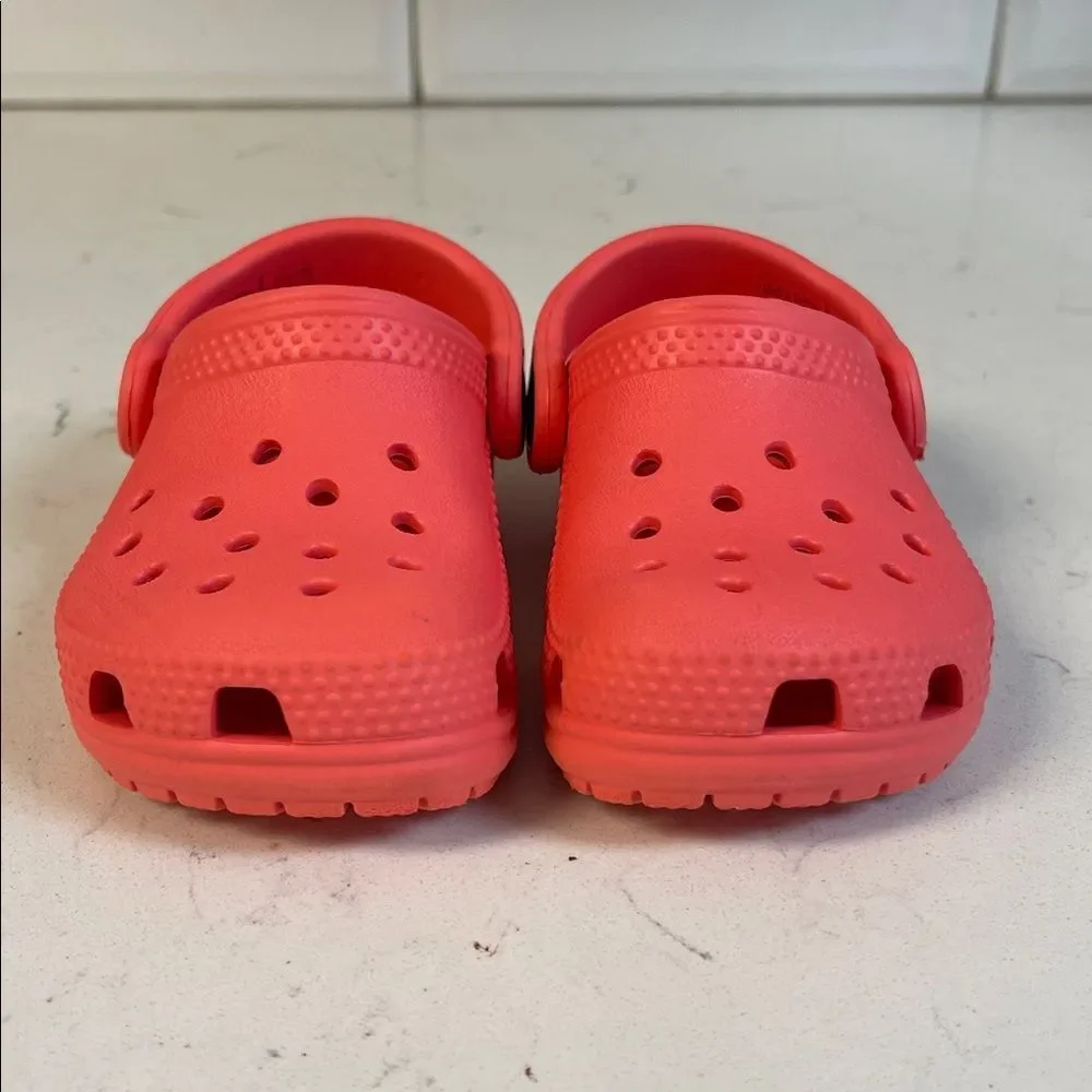 Crocs Toddler Classic Clog Size 5 Coral - Neon Watermelon? Style # 206990